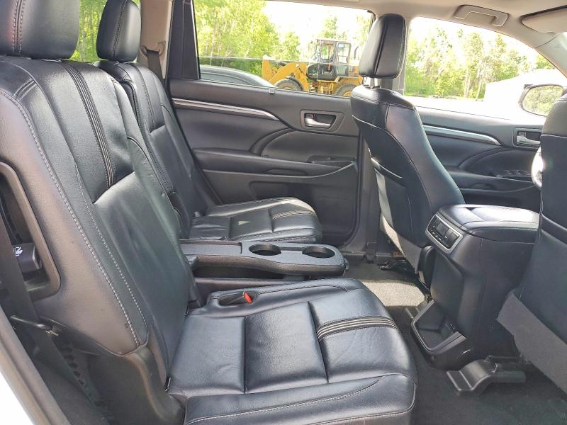 Продажа на аукционе авто 2017 Toyota Highlander, vin: 5TDJZRFHXHS443857, номер лота: 55070036