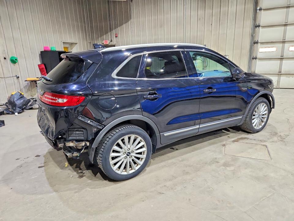 Продажа на аукционе авто 2019 Lincoln Mkc, vin: 5LMCJ1D98KUL26058, номер лота: 55611806