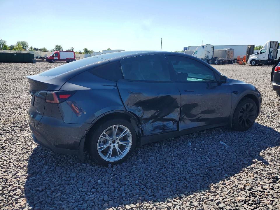 2024 Tesla Model Y მანქანა იყიდება აუქციონზე, vin: 7SAYGDEEXRA288280, აუქციონის ნომერი: 58455326