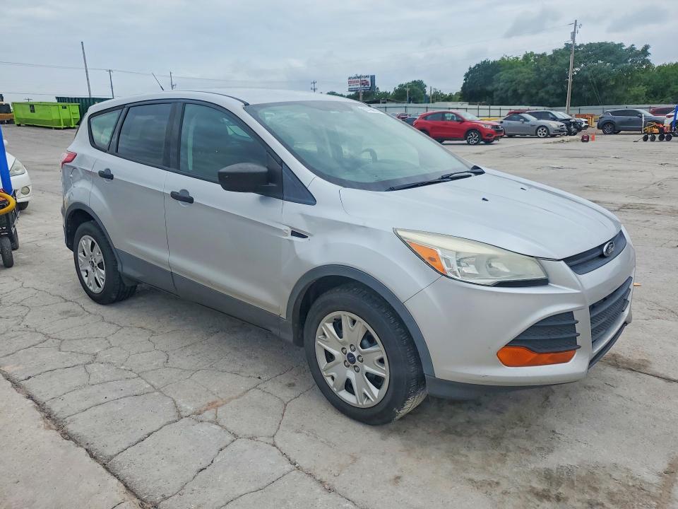 2013 Ford Escape მანქანა იყიდება აუქციონზე, vin: 1FMCU0F77DUC11602, აუქციონის ნომერი: 55798216