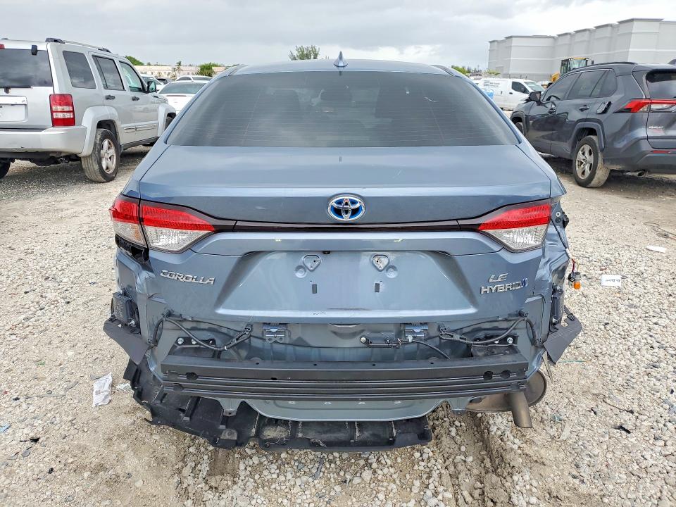 55761656 :رقم المزاد ، JTDBCMFE6P3015427 vin ، 2023 Toyota Corolla Hybrid مزاد بيع