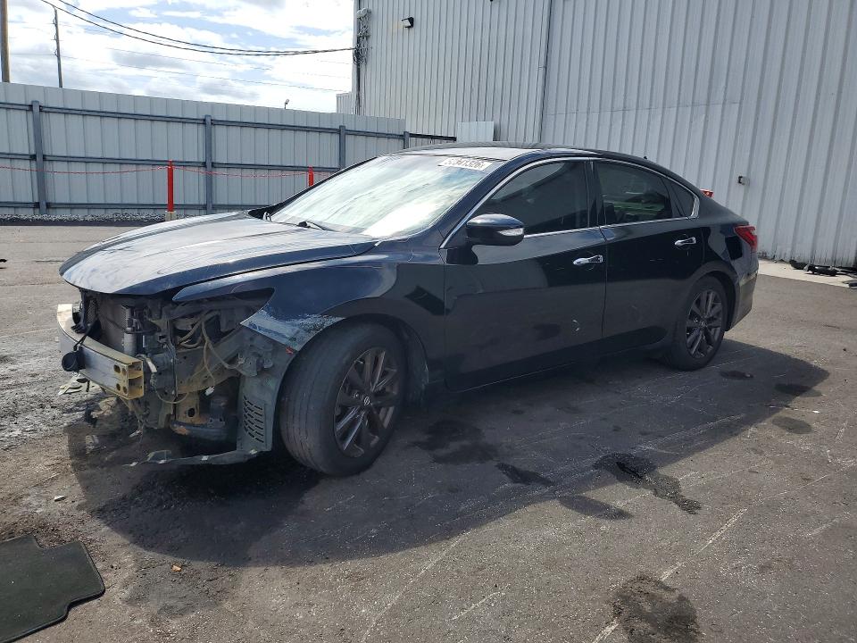 Продаж на аукціоні авто 2018 Nissan Altima, vin: 1N4AL3AP1JC169670, номер лоту: 57341326