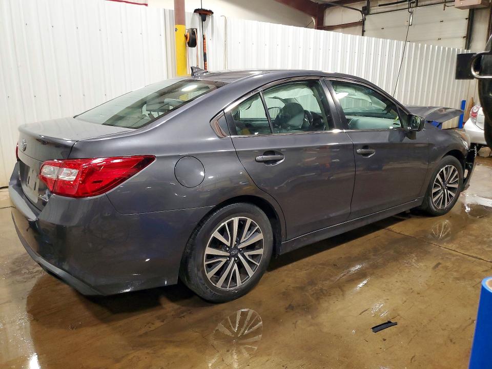 2019 Subaru Legacy მანქანა იყიდება აუქციონზე, vin: 4S3BNAF65K3020645, აუქციონის ნომერი: 57148106