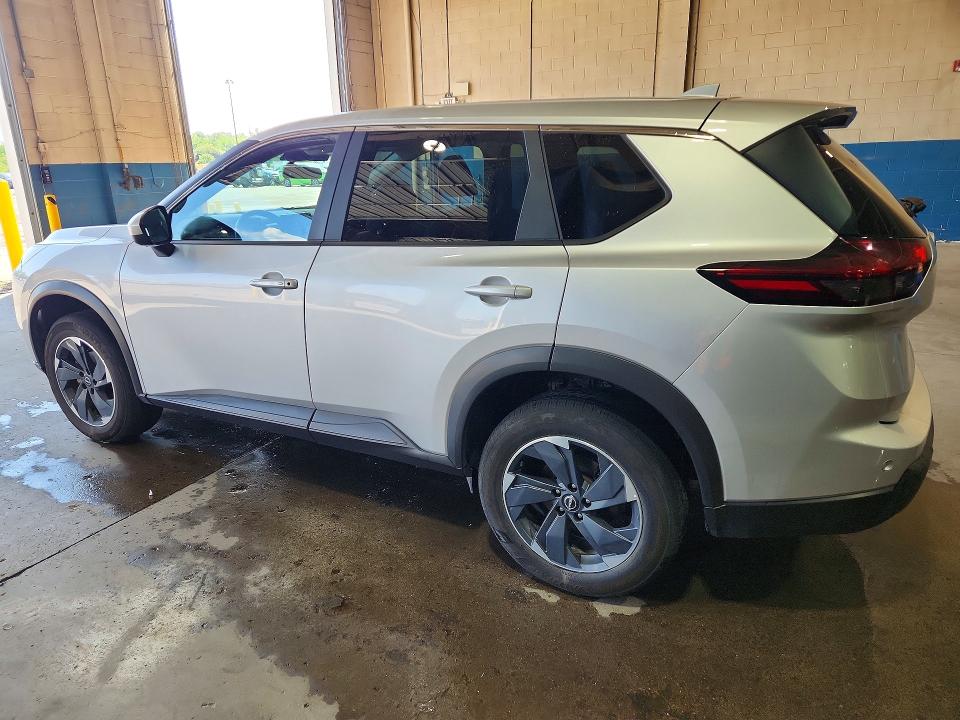 Продажа на аукционе авто 2025 Nissan Rogue, vin: 5N1BT3BB4SC777942, номер лота: 56170406