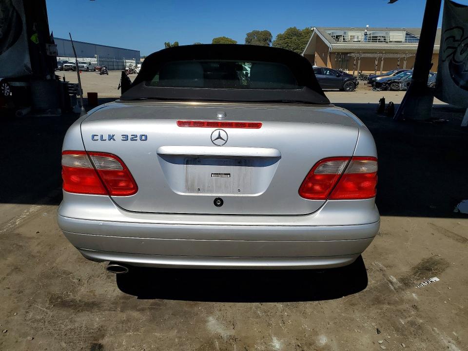 2003 Mercedes-benz Clk მანქანა იყიდება აუქციონზე, vin: WDBLK65G33T136608, აუქციონის ნომერი: 57244026