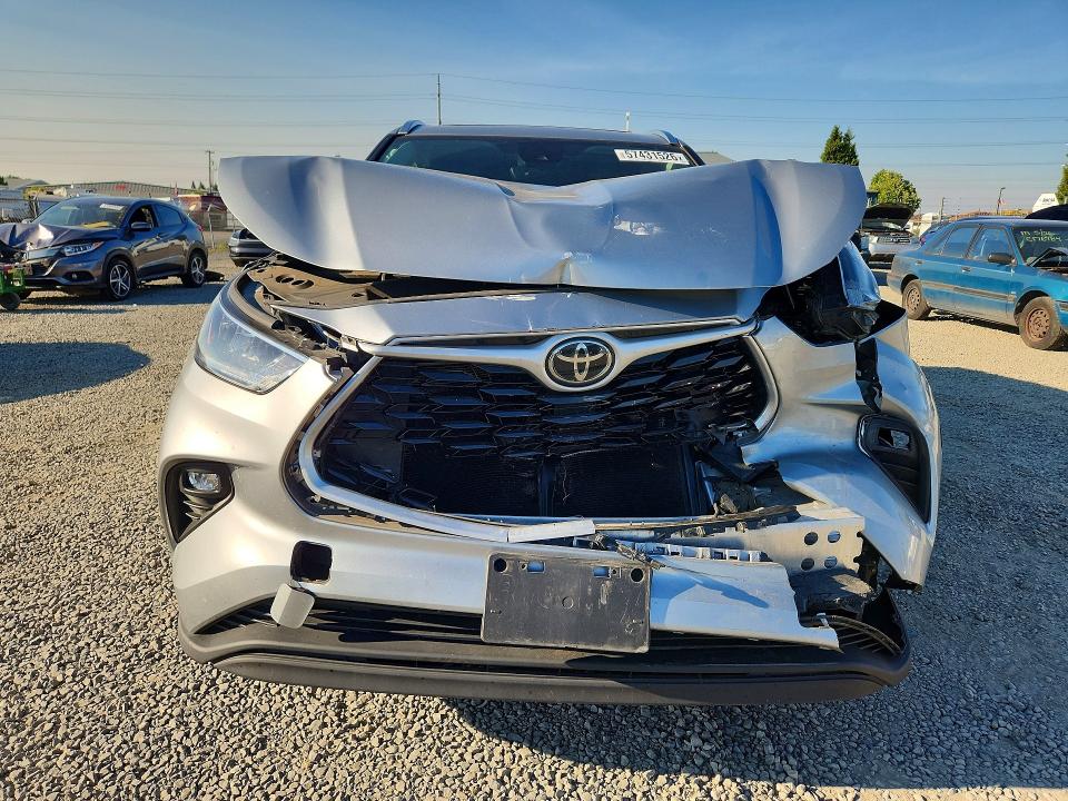 2020 Toyota Highlander მანქანა იყიდება აუქციონზე, vin: 5TDGZRBH3LS045995, აუქციონის ნომერი: 57431526