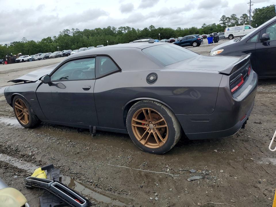 Продажа на аукционе авто 2018 Dodge Challenger, vin: 2C3CDZBT8JH219898, номер лота: 57678526