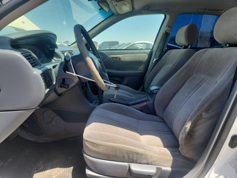1999 Toyota Camry მანქანა იყიდება აუქციონზე, vin: 4T1BG22K0XU562526, აუქციონის ნომერი: 57537566