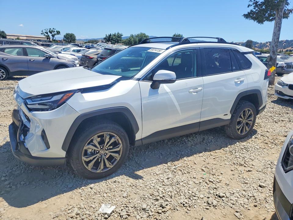 59014156 :رقم المزاد ، JTMB6RFV2SD582709 vin ، 2025 Toyota Rav4 مزاد بيع