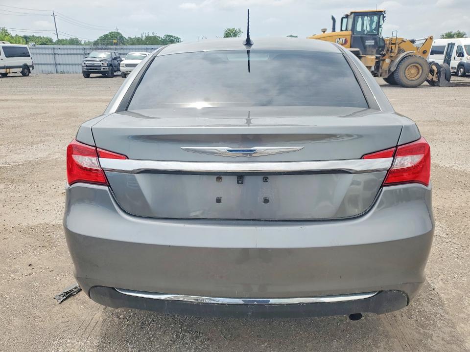 56301136 :رقم المزاد ، 1C3CCBAB5DN634322 vin ، 2013 Chrysler 200 مزاد بيع