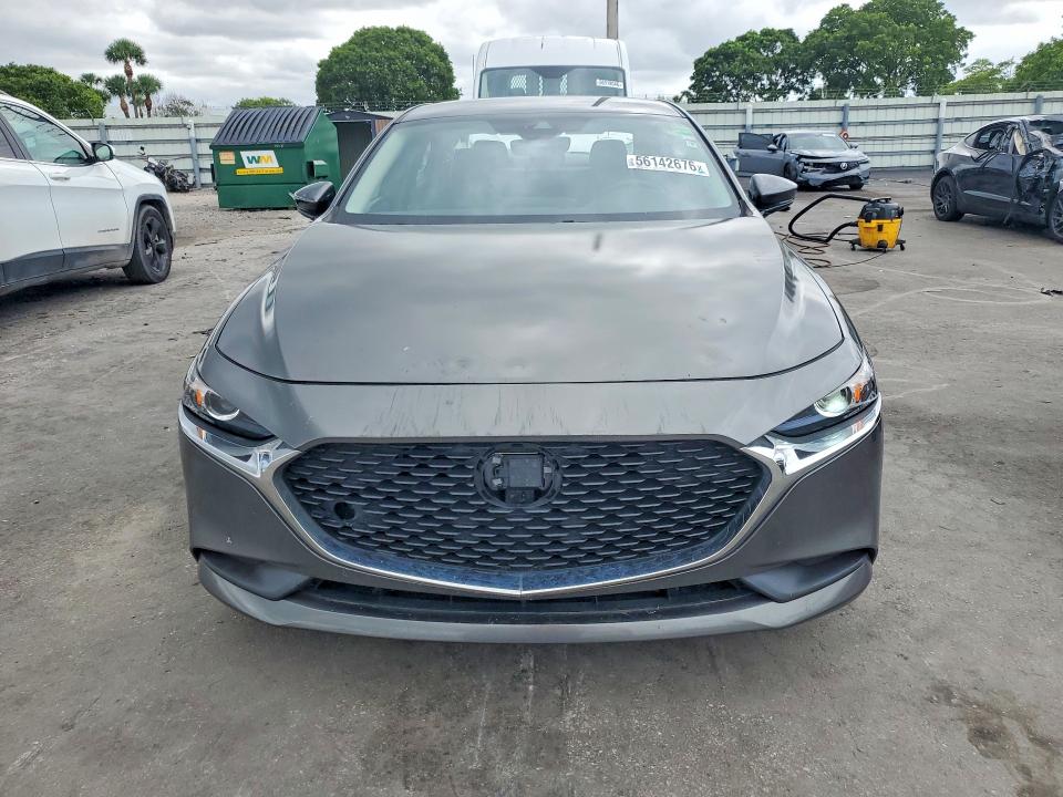 2021 Mazda 3 მანქანა იყიდება აუქციონზე, vin: JM1BPABL2M1338470, აუქციონის ნომერი: 56142676