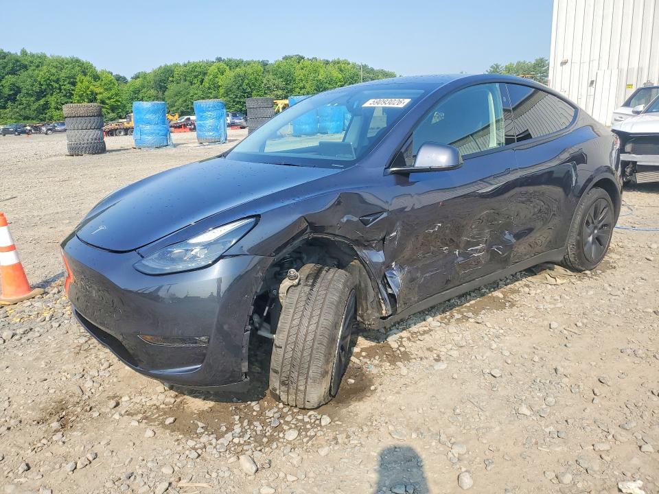 59093026 :رقم المزاد ، 7SAYGAEE0RF111805 vin ، 2024 Tesla Model Y مزاد بيع