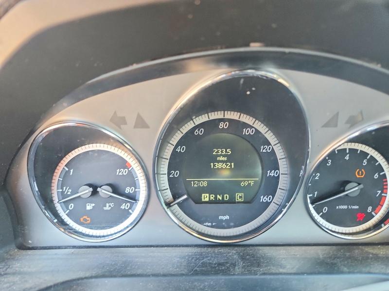 58473786 :رقم المزاد ، WDDGF8BB1AR106566 vin ، 2010 Mercedes-benz C مزاد بيع