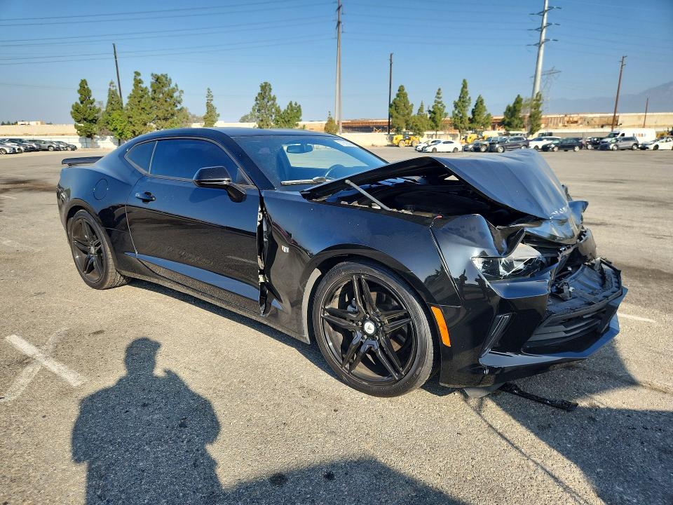 Продаж на аукціоні авто 2018 Chevrolet Camaro, vin: 1G1FA1RS9J0124151, номер лоту: 57609366