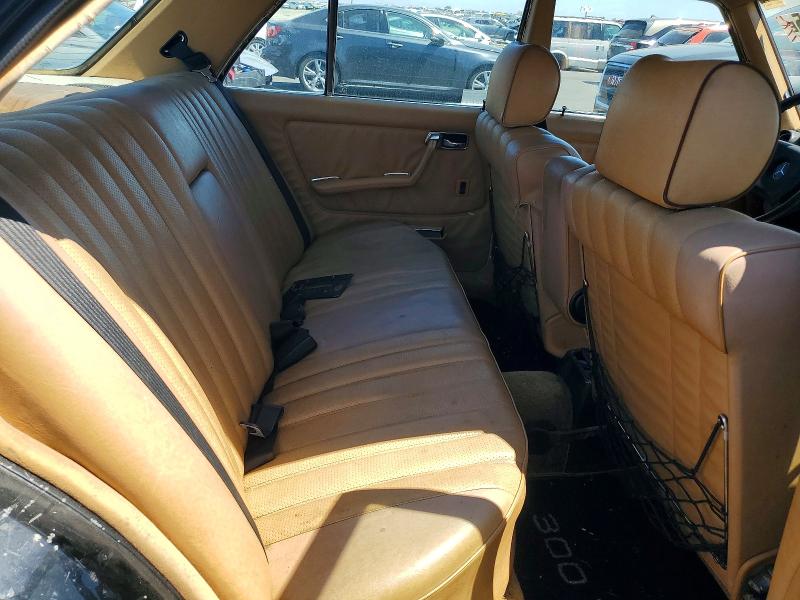 1982 Mercedes-benz 300 მანქანა იყიდება აუქციონზე, vin: WDBAB33A3CB013238, აუქციონის ნომერი: 85791255