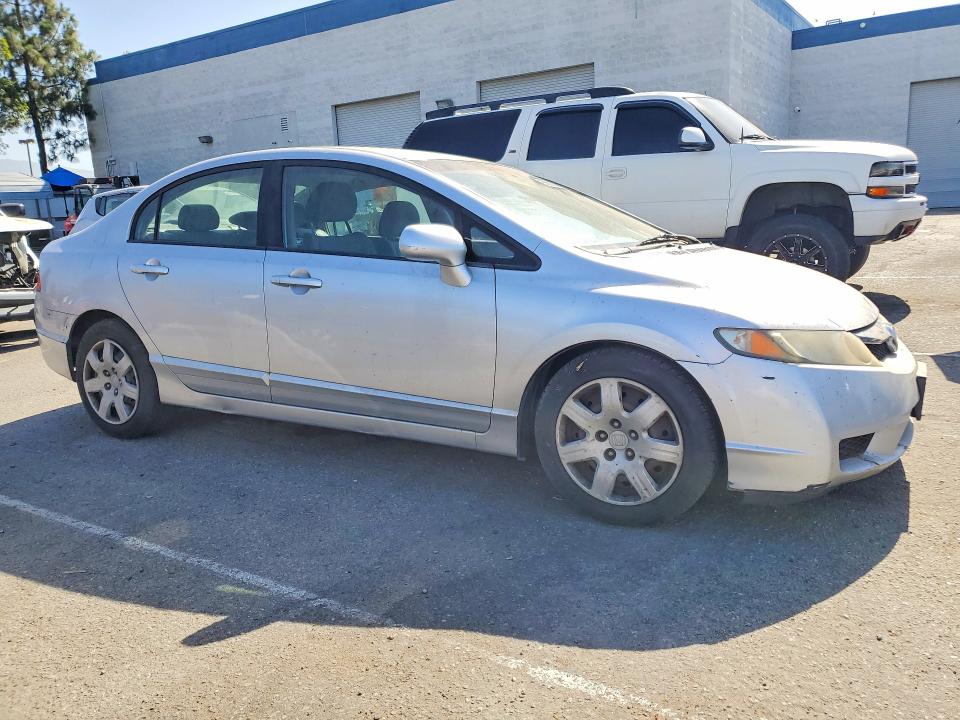 56829746 :رقم المزاد ، 19XFA1F58AE015659 vin ، 2010 Honda Civic مزاد بيع