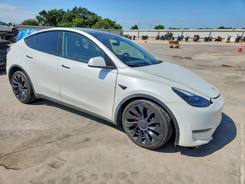 Продажа на аукционе авто 2022 Tesla Model Y, vin: 7SAYGDEF0NF539684, номер лота: 58843866