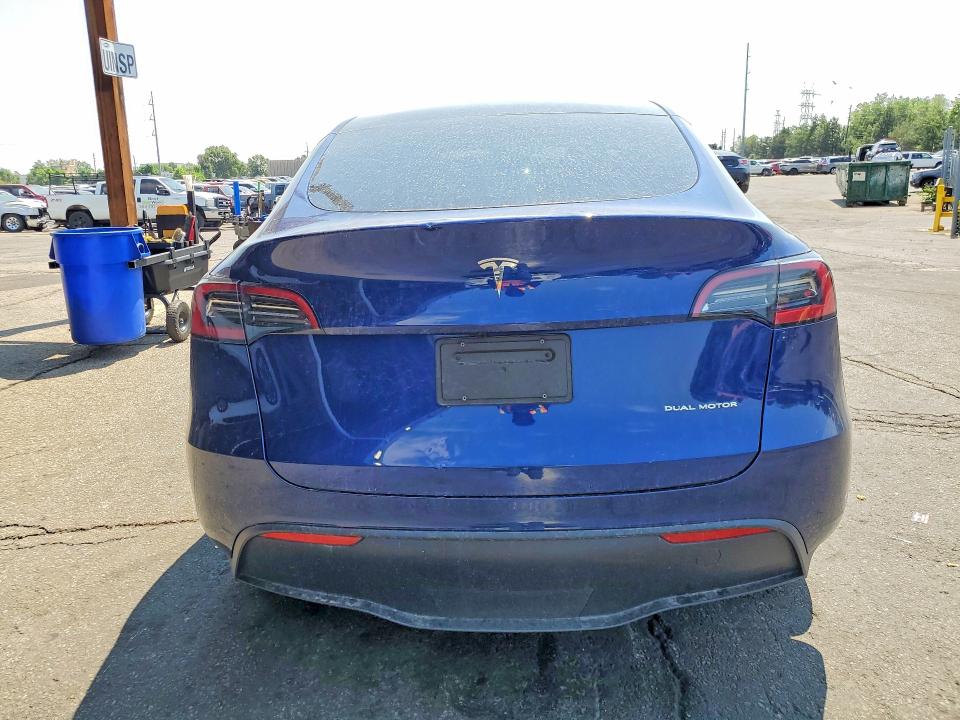 Продаж на аукціоні авто 2024 Tesla Model Y, vin: 7SAYGAEE9RF193887, номер лоту: 57877386
