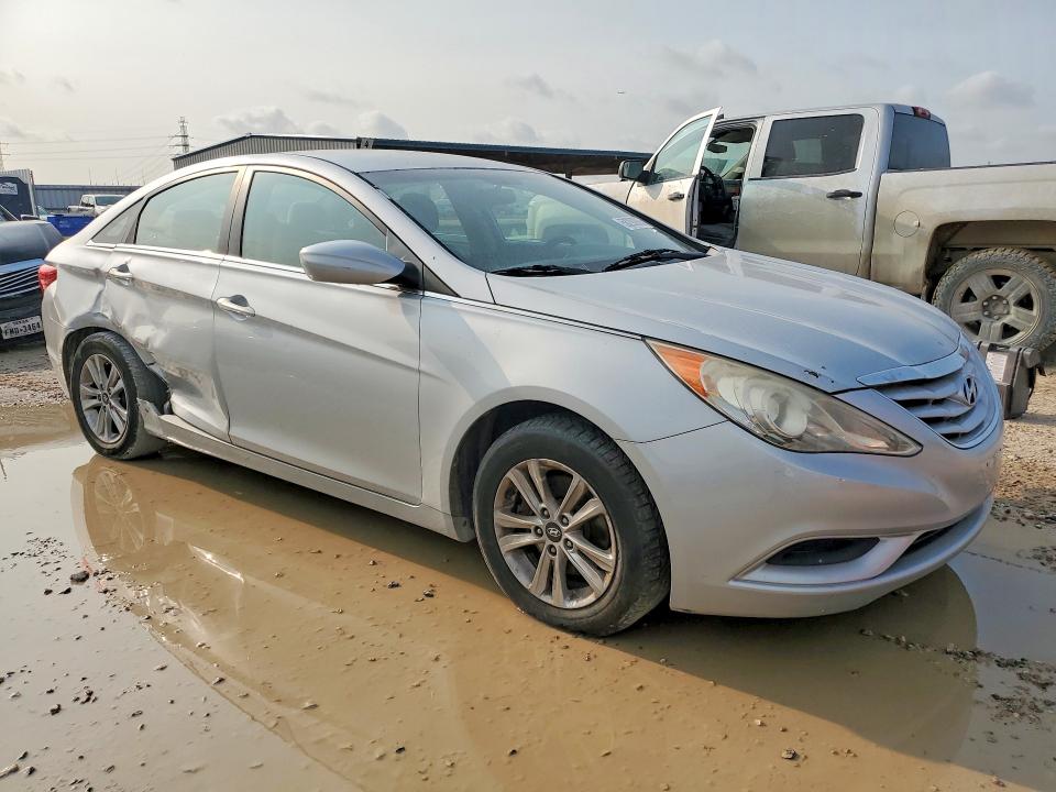 2011 Hyundai Sonata მანქანა იყიდება აუქციონზე, vin: 5NPEB4AC2BH015850, აუქციონის ნომერი: 58290886