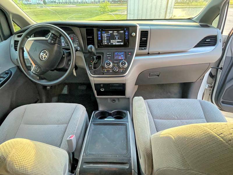 Продаж на аукціоні авто 2015 Toyota Sienna, vin: 5TDKK3DC3FS547083, номер лоту: 56891746