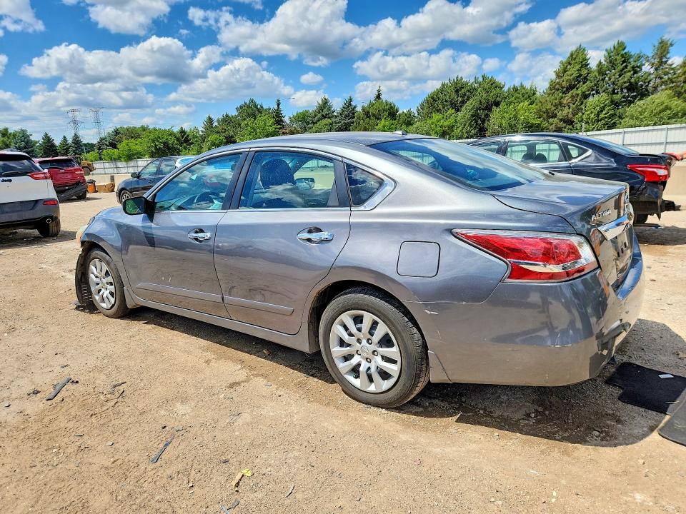 2015 Nissan Altima მანქანა იყიდება აუქციონზე, vin: 1N4AL3AP9FN307113, აუქციონის ნომერი: 57522086