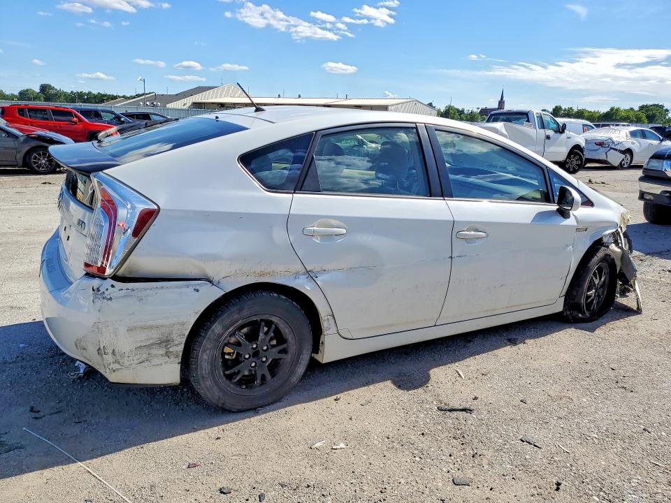 2013 Toyota Prius მანქანა იყიდება აუქციონზე, vin: JTDKN3DU2D5686642, აუქციონის ნომერი: 57589406