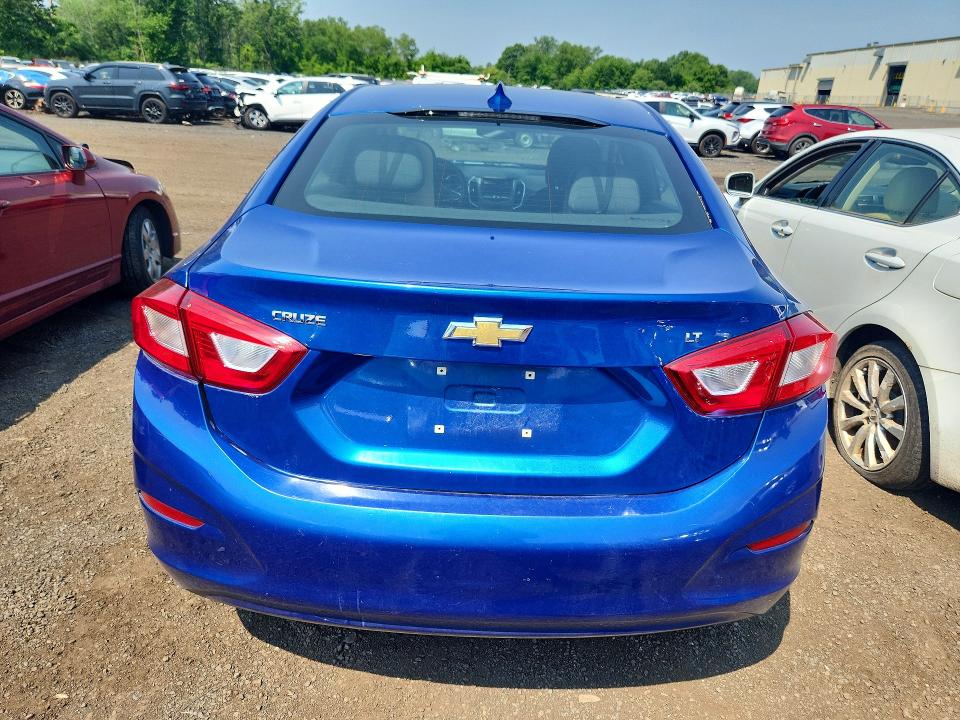 Продаж на аукціоні авто 2019 Chevrolet Cruze, vin: 1G1BE5SM4K7132558, номер лоту: 58397706