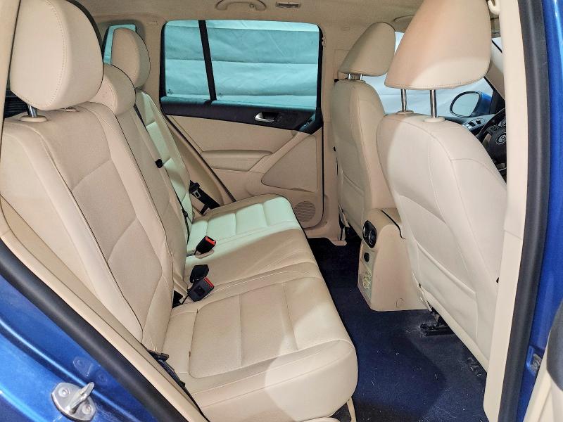 55707966 :رقم المزاد ، WVGSV7AX2HW500583 vin ، 2017 Volkswagen Tiguan مزاد بيع