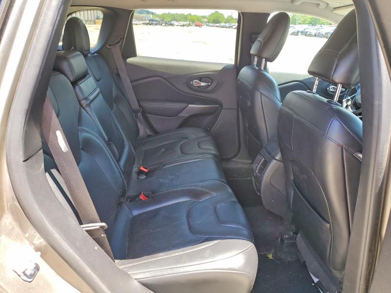 57645596 :رقم المزاد ، 1C4PJMDX8KD397012 vin ، 2019 Jeep Cherokee مزاد بيع
