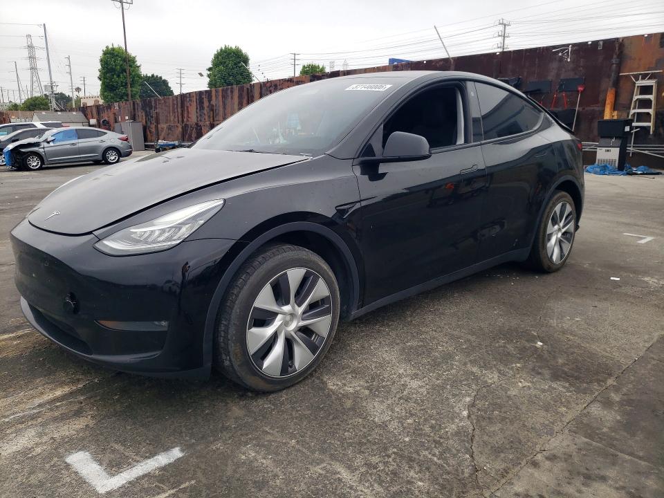 2023 Tesla Model Y მანქანა იყიდება აუქციონზე, vin: 7SAYGDEE4PA121460, აუქციონის ნომერი: 57146006