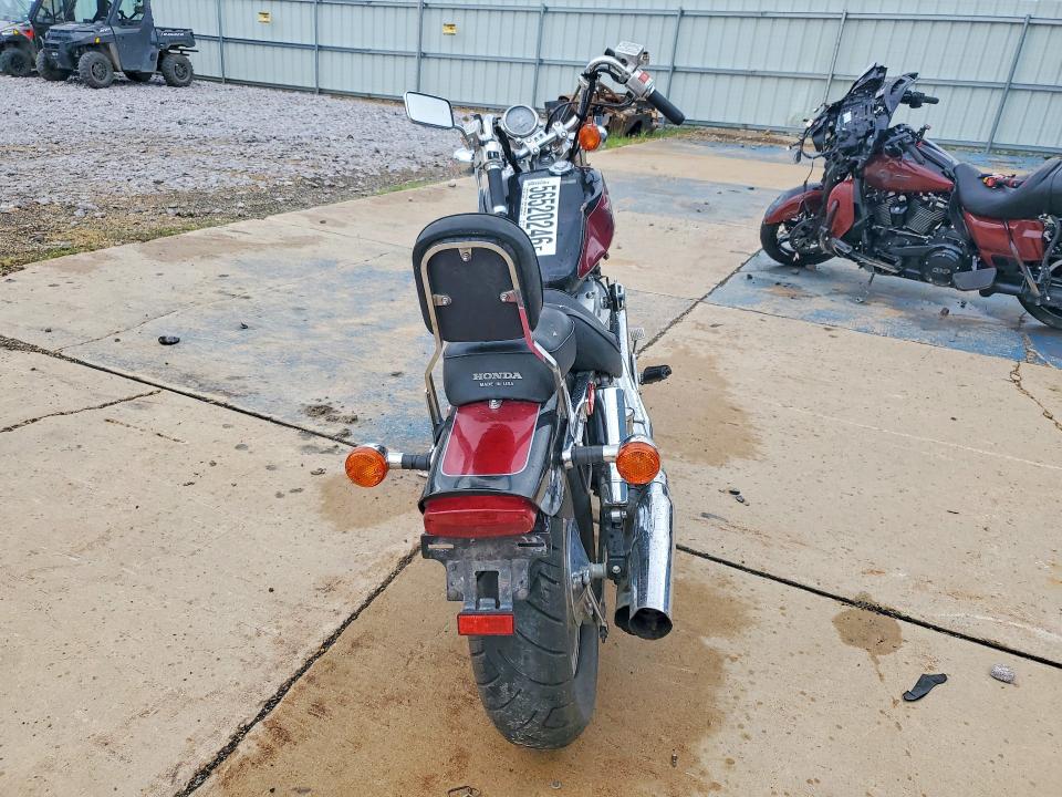 1993 Honda Vt1100 მანქანა იყიდება აუქციონზე, vin: 1HFSC1812PA701667, აუქციონის ნომერი: 56520246