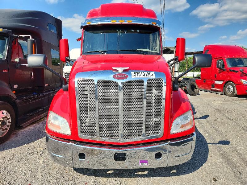 Продажа на аукционе авто 2022 Peterbilt 579, vin: 1XPBDP9X9ND776261, номер лота: 57013126
