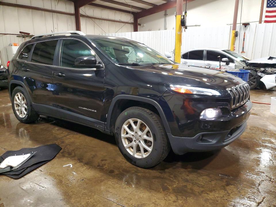 2015 Jeep Cherokee მანქანა იყიდება აუქციონზე, vin: 1C4PJMCB1FW511142, აუქციონის ნომერი: 56670446
