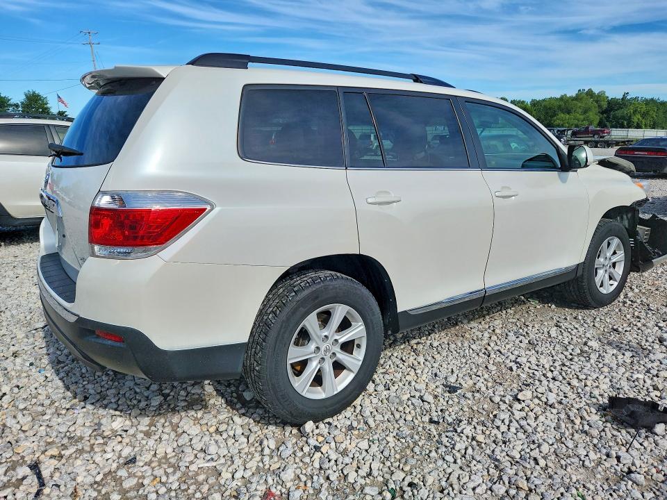 Продаж на аукціоні авто 2013 Toyota Highlander, vin: 5TDBK3EH8DS189695, номер лоту: 57192326