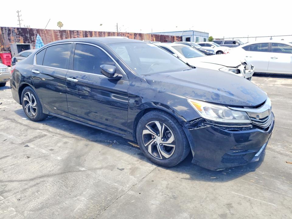 Продажа на аукционе авто 2017 Honda Accord, vin: 1HGCR2F33HA217100, номер лота: 58842116