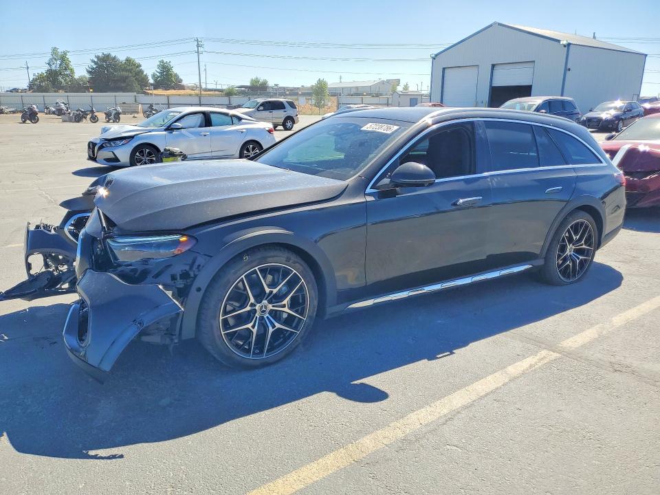 57238786 :رقم المزاد ، W1KLH6FB1RA026105 vin ، 2024 Mercedes-benz E مزاد بيع