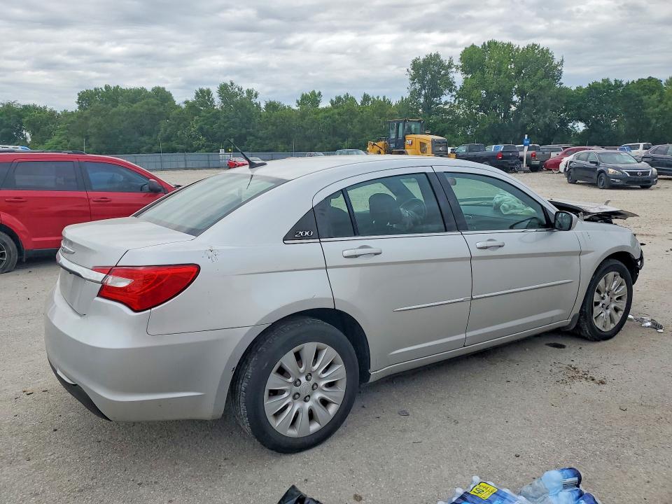 Продажа на аукционе авто 2012 Chrysler 200, vin: 1C3CCBAB2CN272965, номер лота: 58812616