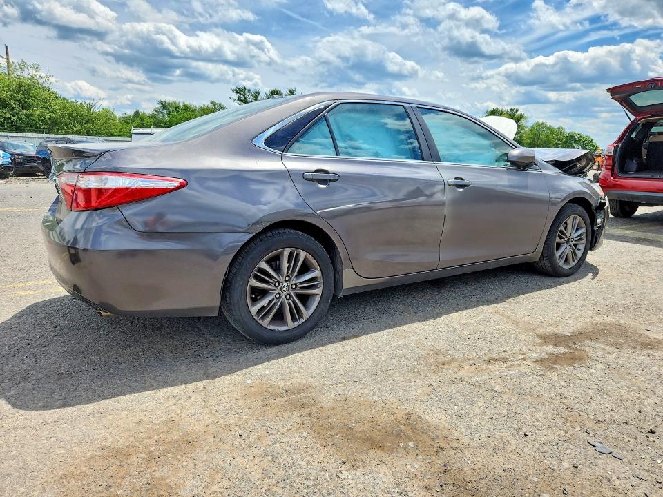 2016 Toyota Camry მანქანა იყიდება აუქციონზე, vin: 4T1BF1FK0GU126413, აუქციონის ნომერი: 58075026