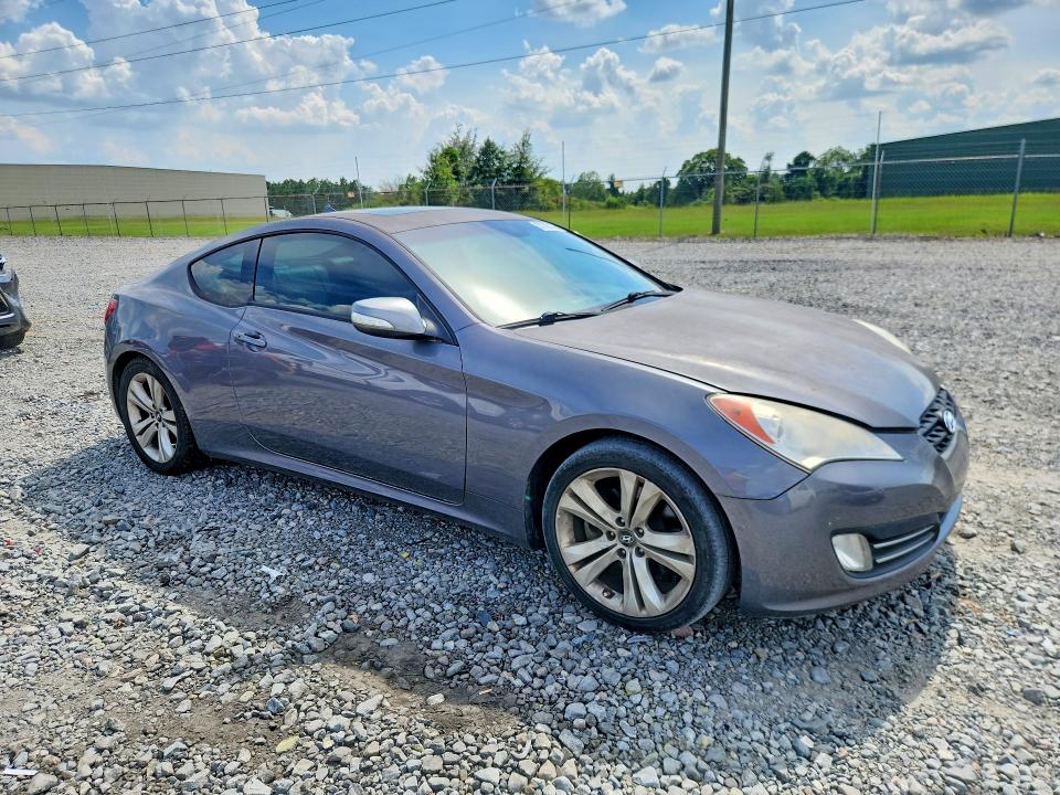 2011 Hyundai Genesis Coupe მანქანა იყიდება აუქციონზე, vin: KMHHU6KH3BU065395, აუქციონის ნომერი: 57329176