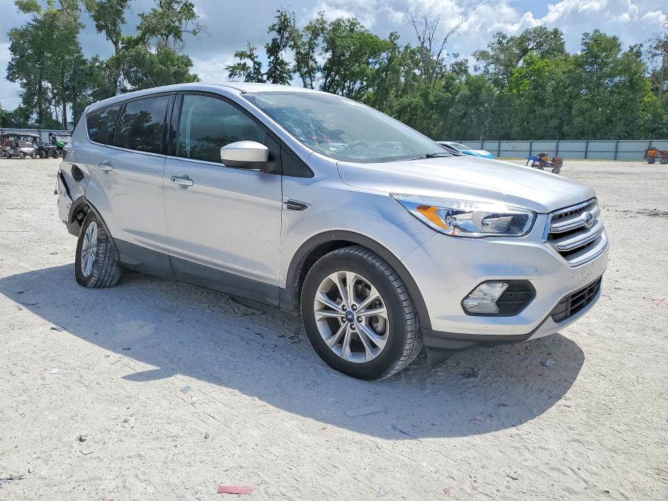 2019 Ford Escape მანქანა იყიდება აუქციონზე, vin: 1FMCU0GDXKUC00823, აუქციონის ნომერი: 57204766