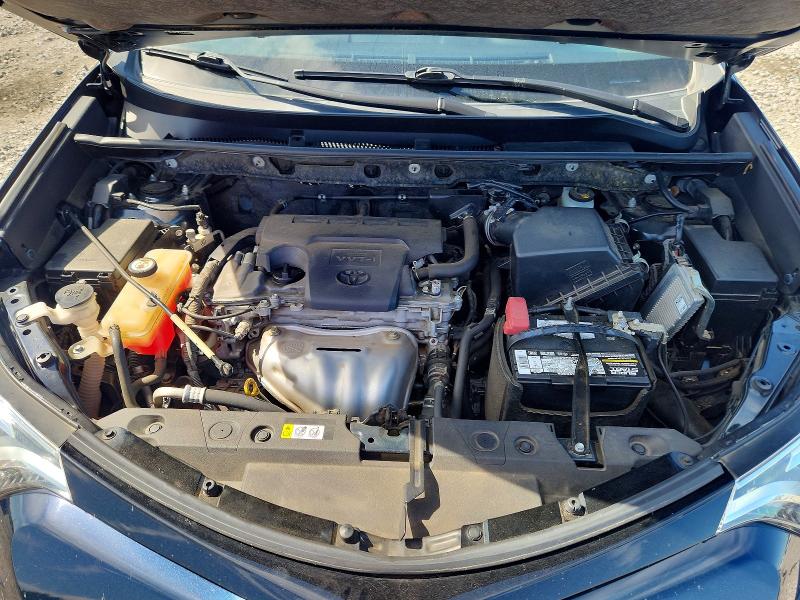 56320686 :رقم المزاد ، JTMNFREV0JD123112 vin ، 2018 Toyota Rav4 مزاد بيع