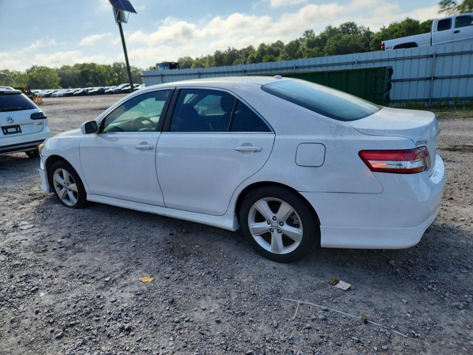 57764186 :رقم المزاد ، 4T1BF3EK6BU589386 vin ، 2011 Toyota Camry مزاد بيع