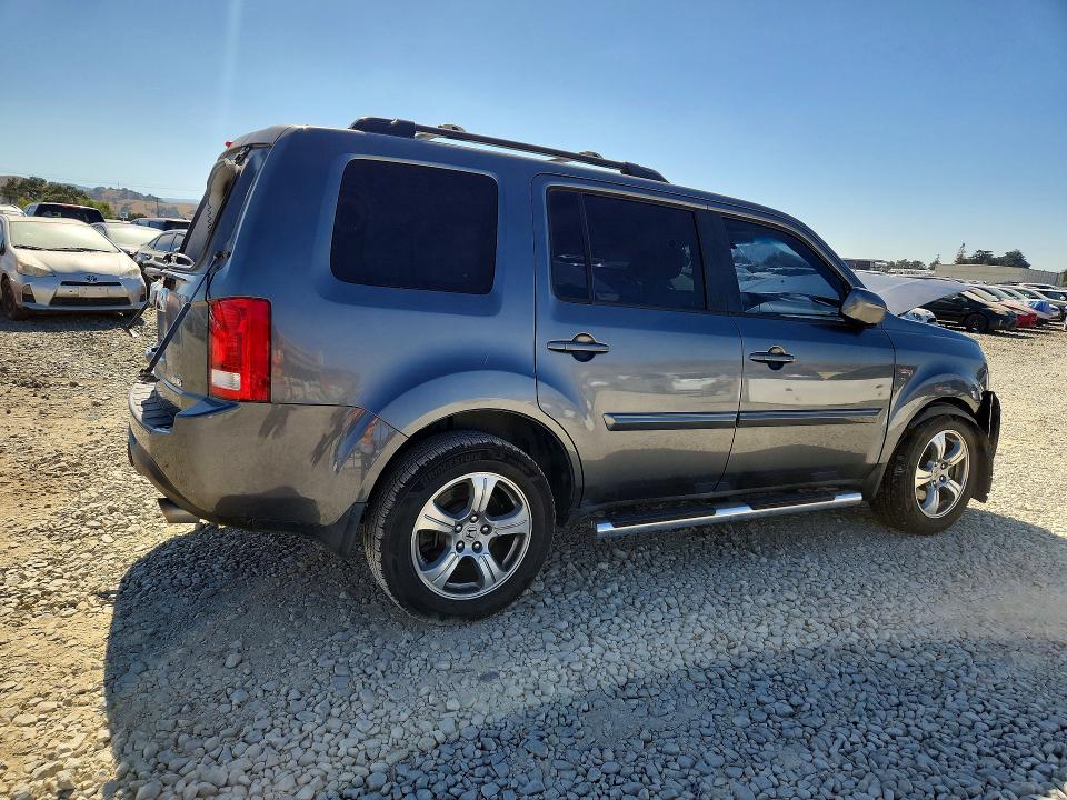 58439886 :رقم المزاد ، 5FNYF4H78DB052610 vin ، 2013 Honda Pilot مزاد بيع
