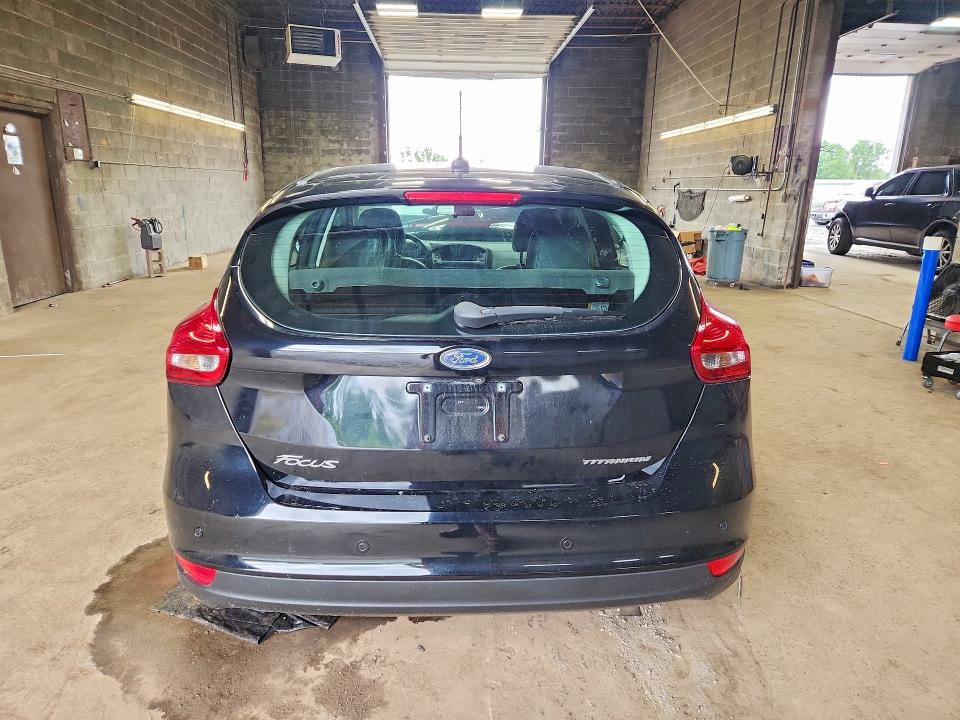 2017 Ford Focus მანქანა იყიდება აუქციონზე, vin: 1FADP3N20HL213376, აუქციონის ნომერი: 57486886
