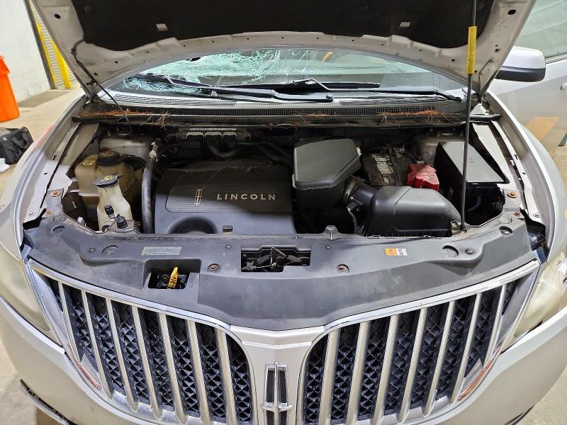 59121996 :رقم المزاد ، 2LMDJ8JK2BBJ31722 vin ، 2011 Lincoln Mkx مزاد بيع