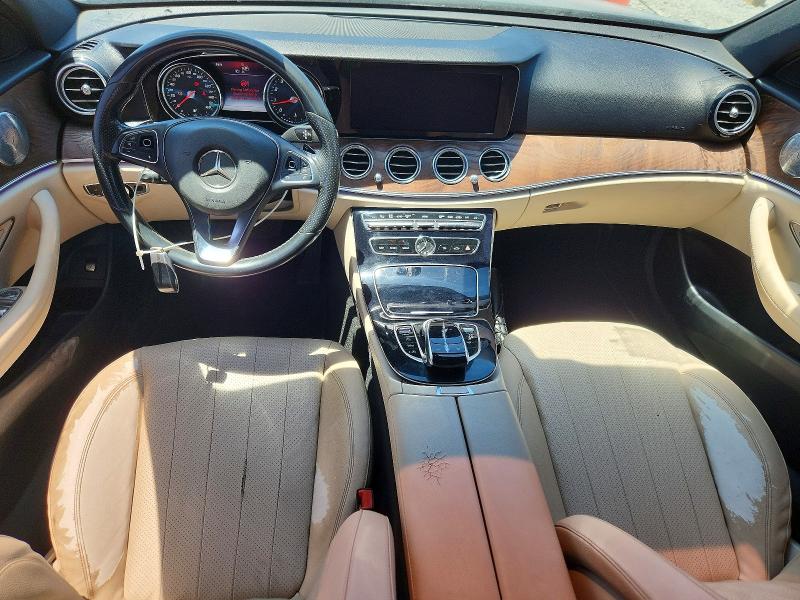55881596 :رقم المزاد ، WDDZF4JB2HA057602 vin ، 2017 Mercedes-benz E مزاد بيع