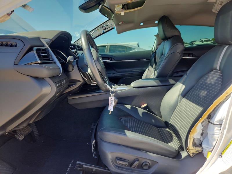 56506196 :رقم المزاد ، 4T1B11HK2KU268198 vin ، 2019 Toyota Camry مزاد بيع