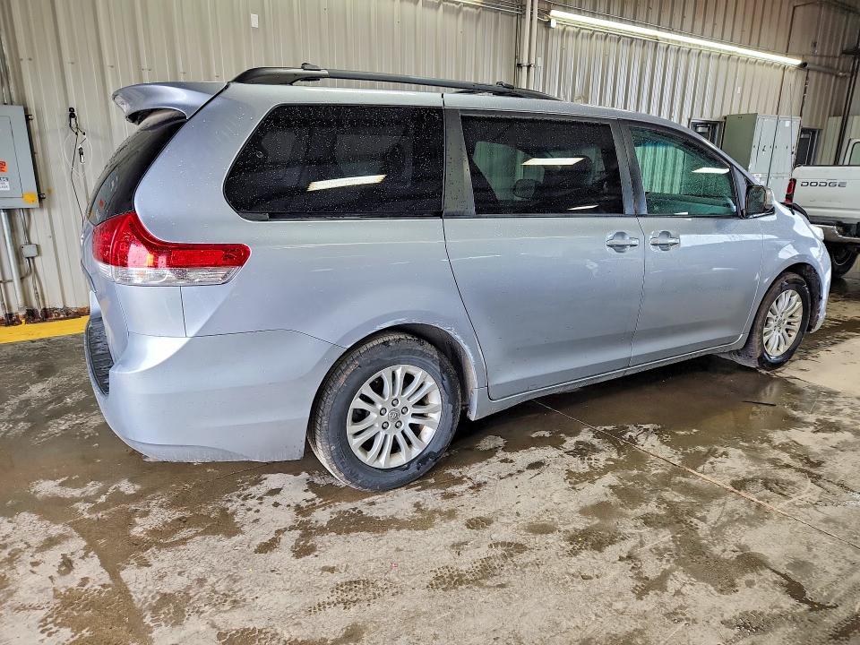 Продаж на аукціоні авто 2011 Toyota Sienna, vin: 5TDYK3DC1BS144949, номер лоту: 56166846