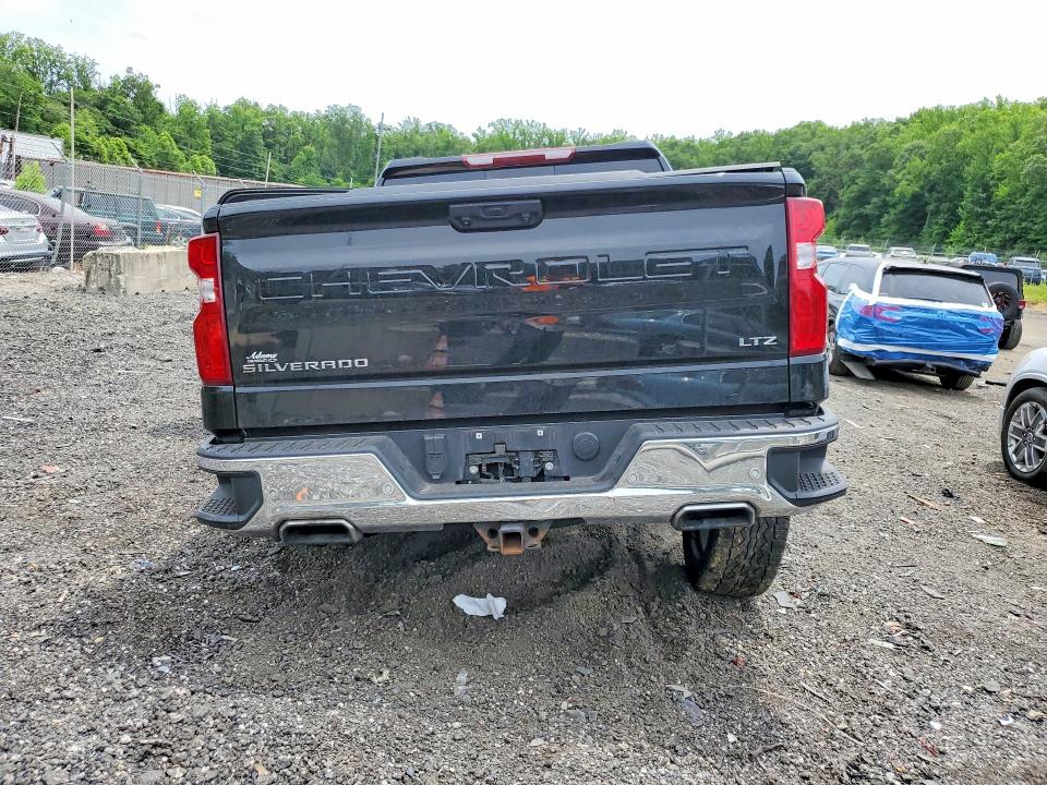 56247326 :رقم المزاد ، 1GCUDGEL1RZ174377 vin ، 2024 Chevrolet Silverado مزاد بيع