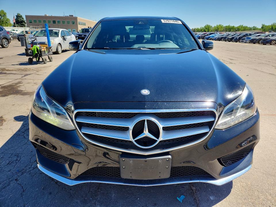 57077446 :رقم المزاد ، WDDHF8JB1EB008237 vin ، 2014 Mercedes-benz E مزاد بيع